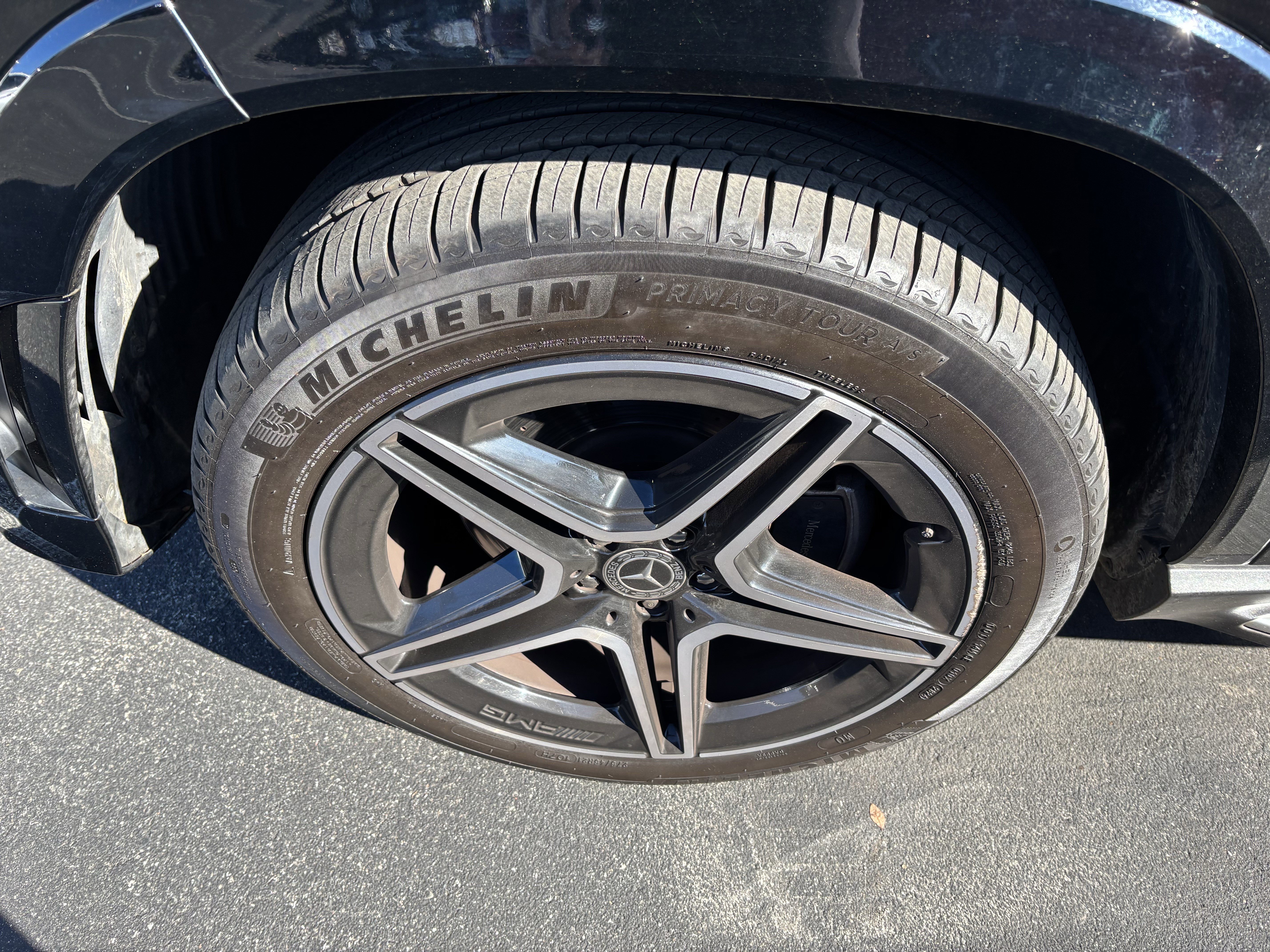 Used 2021 Mercedes-Benz GLS 580 4MATIC image 13