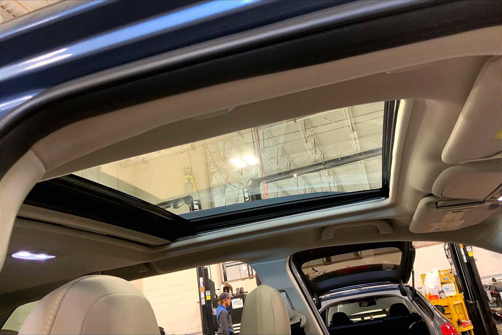 Used 2023 Subaru Forester Limited image 15