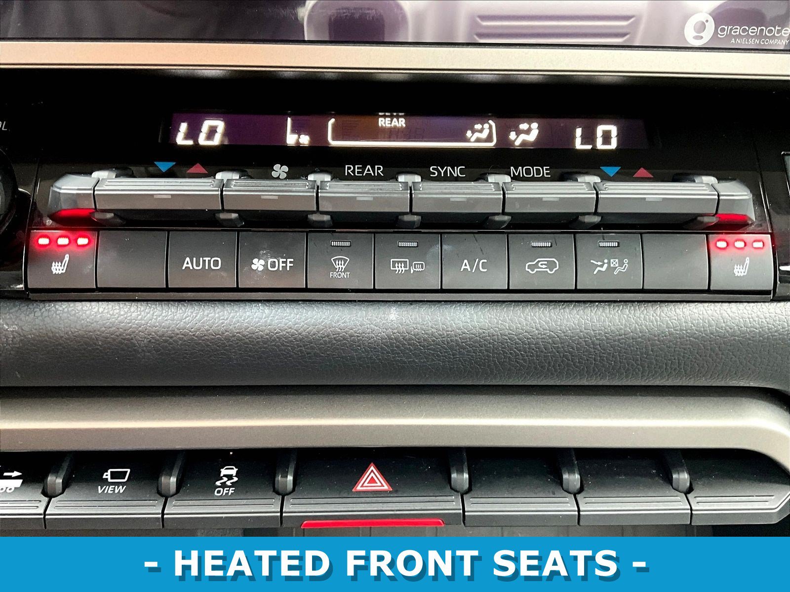 Used 2024 Toyota Sequoia SR5 w/ SR5 Premium Package AWD/4WD image 39