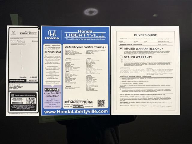 Used 2023 Chrysler Pacifica Touring-L image 53