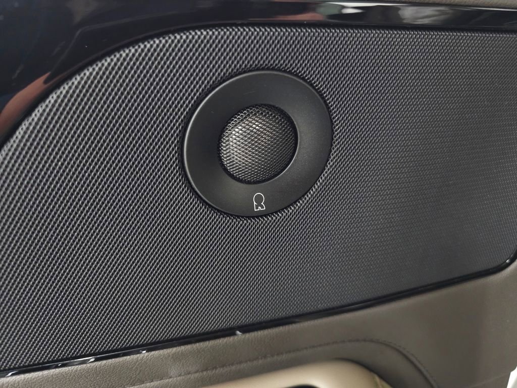 Used 2020 Lincoln Aviator Reserve w/ Equipment Group 201A AWD/4WD image 19