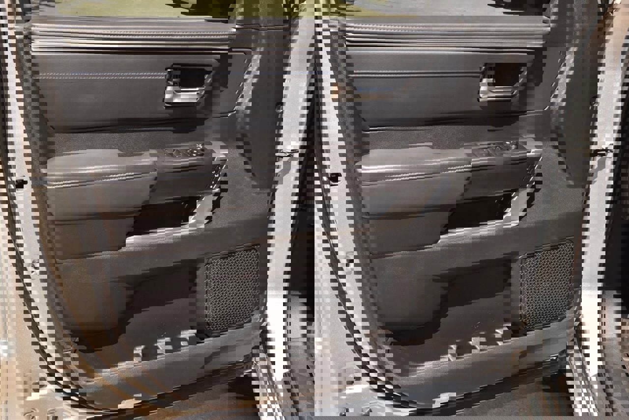 Used 2023 Toyota Tundra Platinum image 36