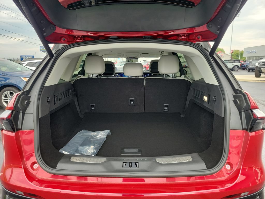 New 2026 Lincoln Nautilus Premier AWD/4WD image 10