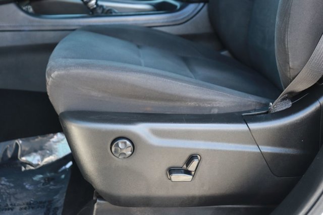 Used 2023 Dodge Durango SXT RWD image 10