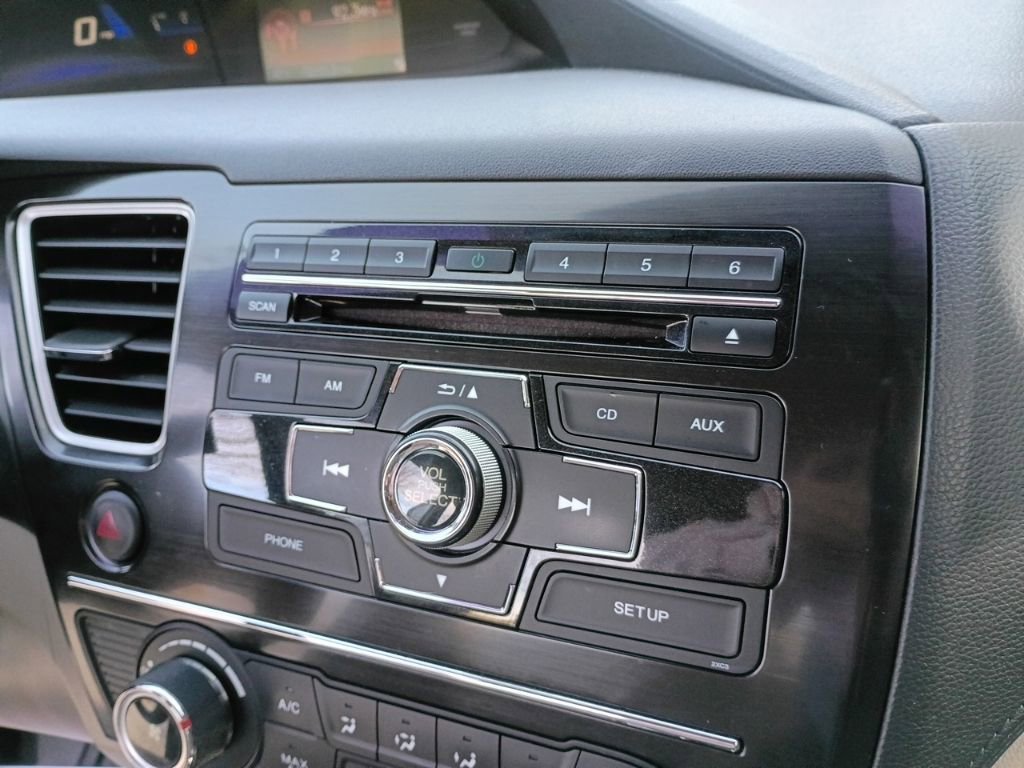 Used 2013 Honda Civic LX image 30