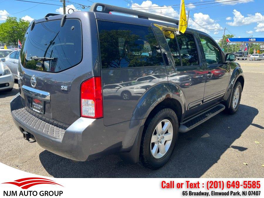 Used 2010 Nissan Pathfinder SE AWD/4WD image 10