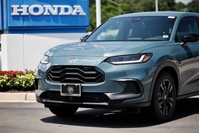 New 2027 Honda HR-V Sport image 2