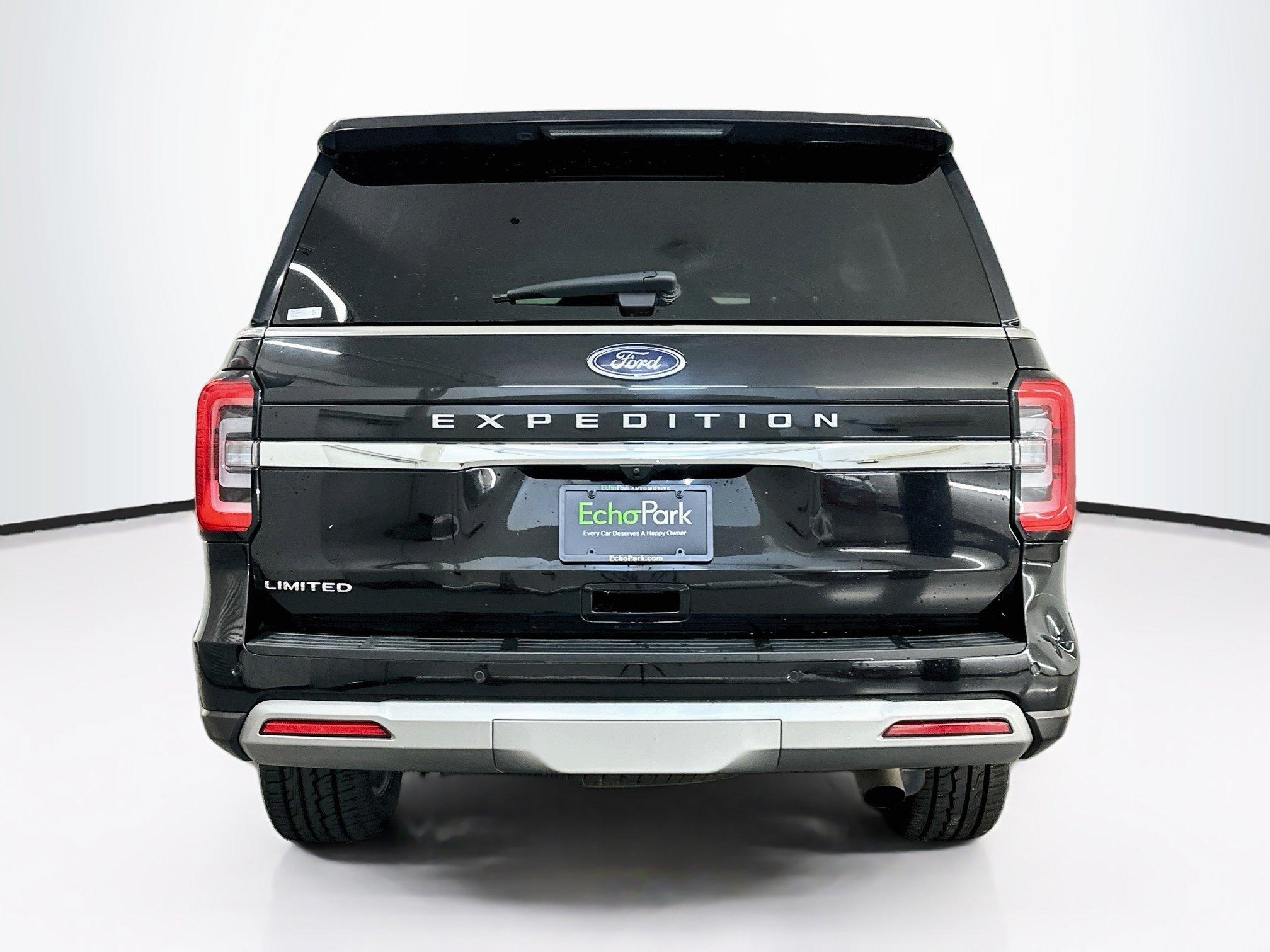 Used 2024 Ford Expedition Limited AWD/4WD image 7