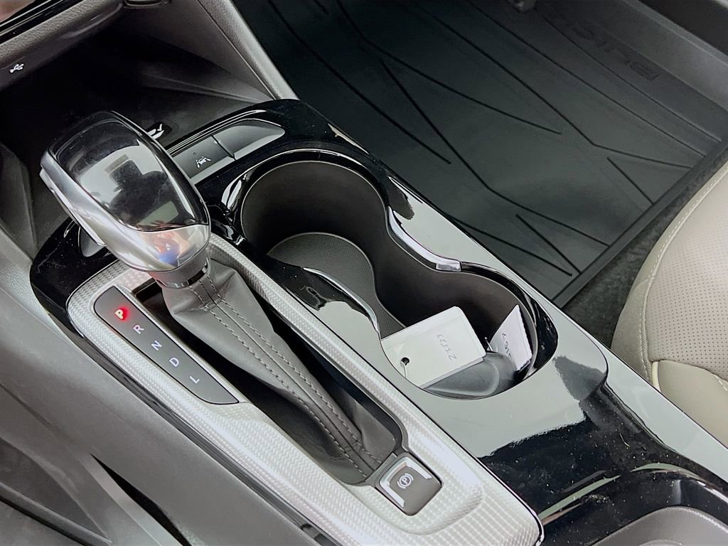 New 2025 Buick Envista Avenir image 13