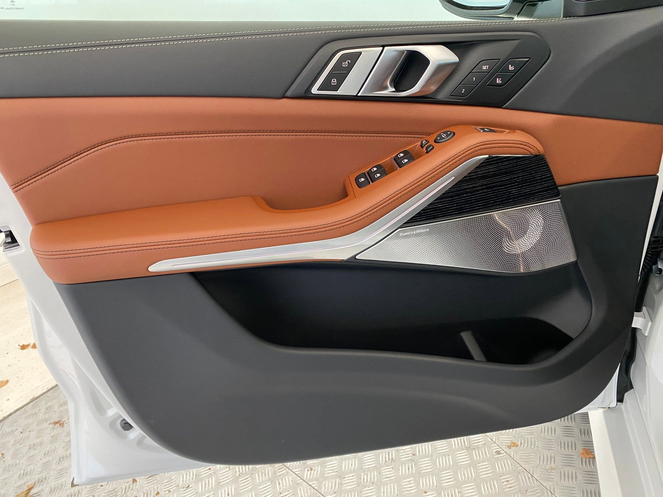 New 2026 BMW X5 M60i image 11