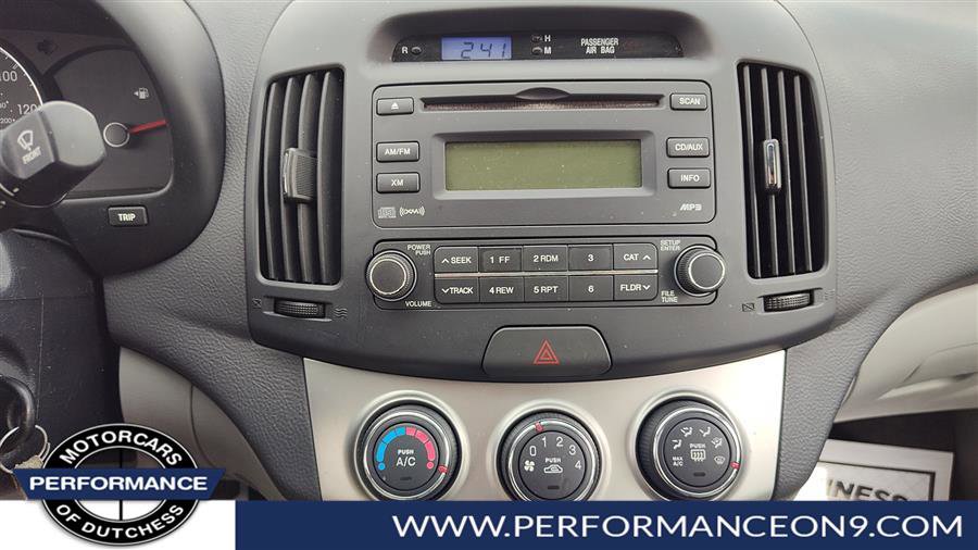 Used 2010 Hyundai Elantra GLS image 17