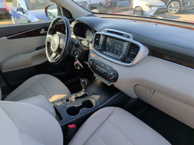 Used 2017 Kia Sorento FWD w/ LX Convenience Package image 26