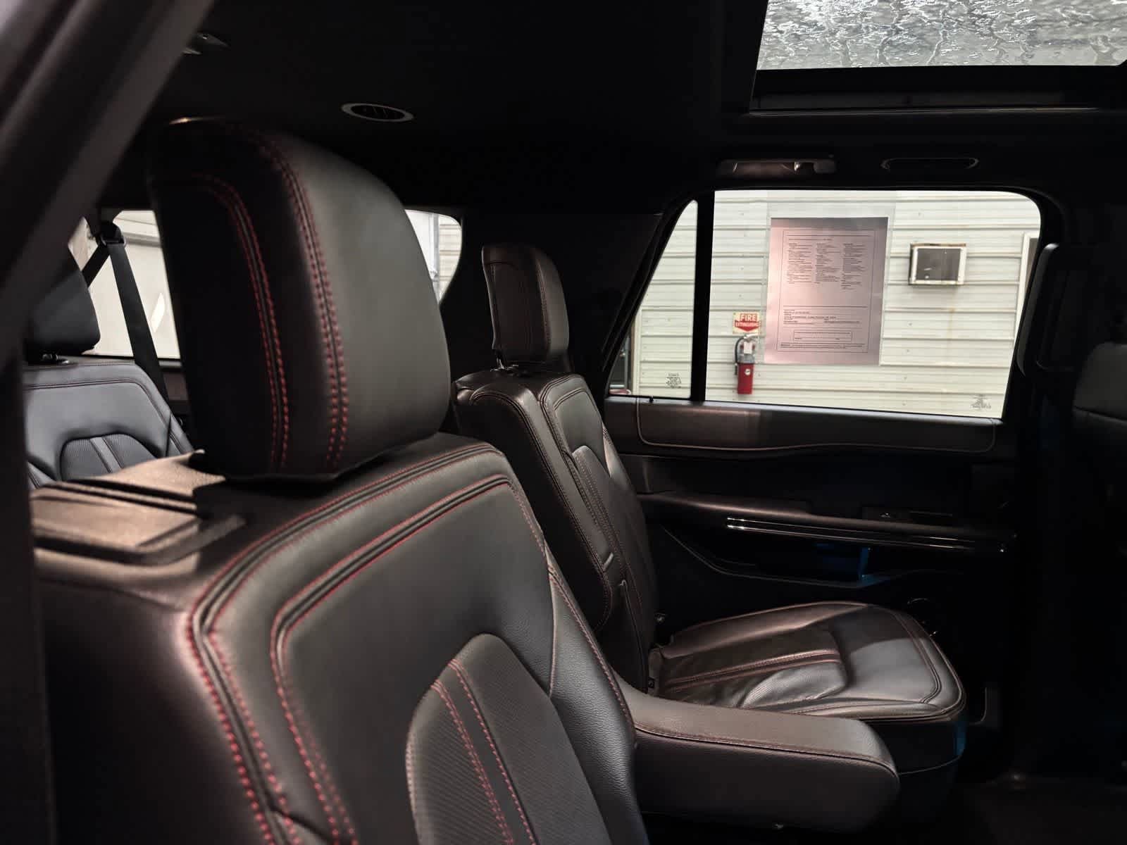 Used 2022 Ford Expedition Max Limited AWD/4WD image 35