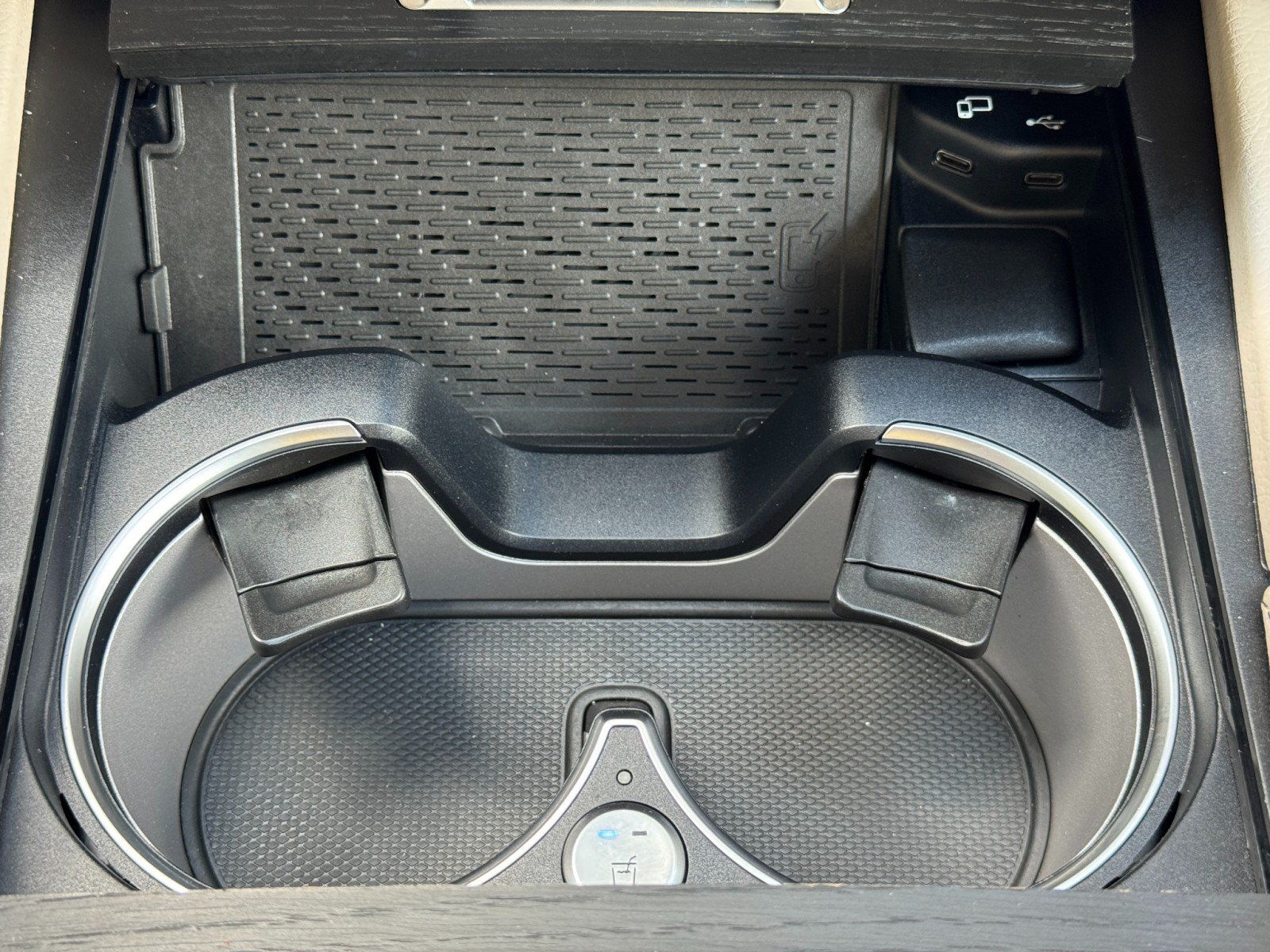 Used 2023 Mercedes-Benz GLS 450 4MATIC image 37