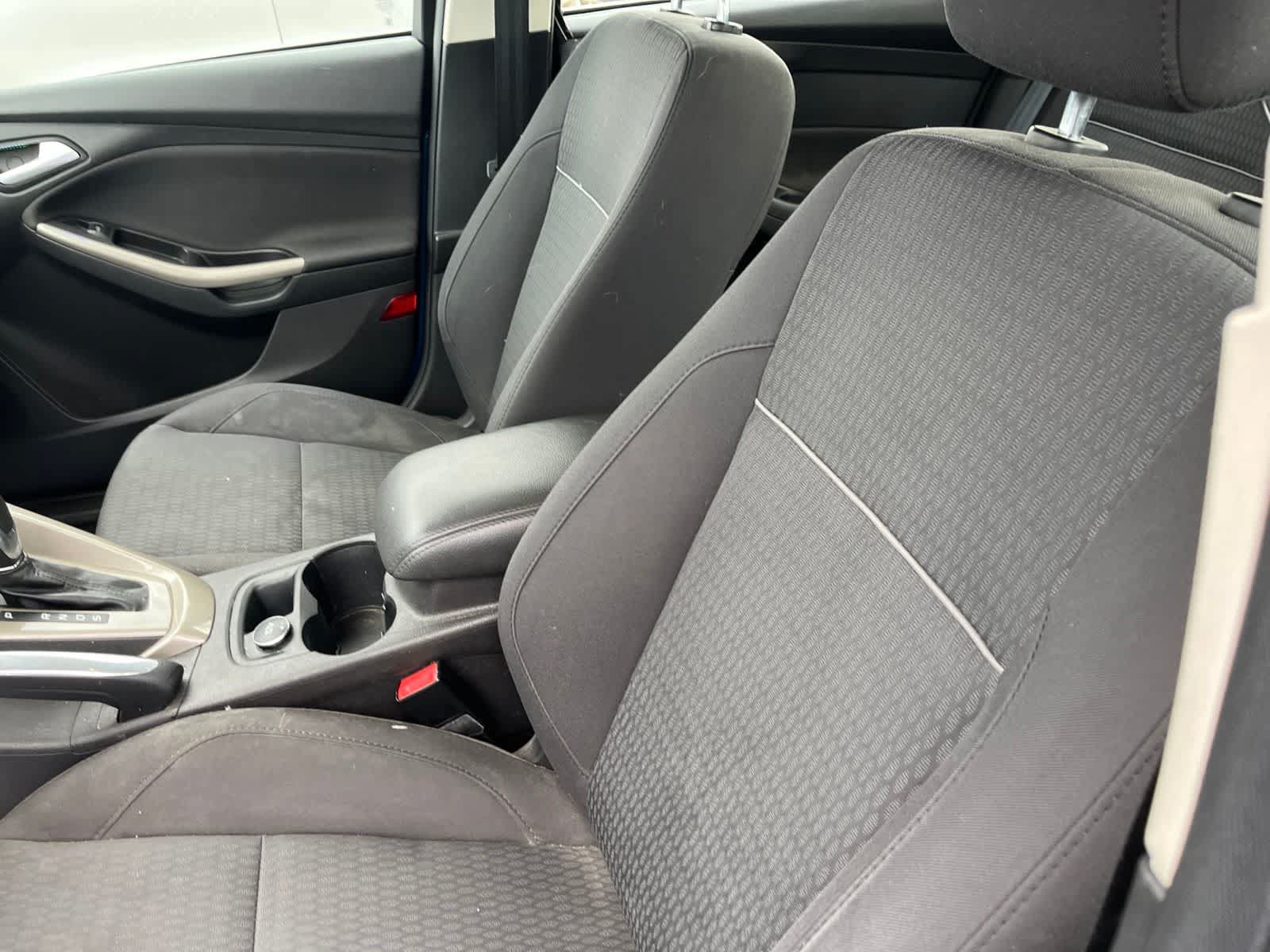 Used 2012 Ford Focus SEL FWD image 23