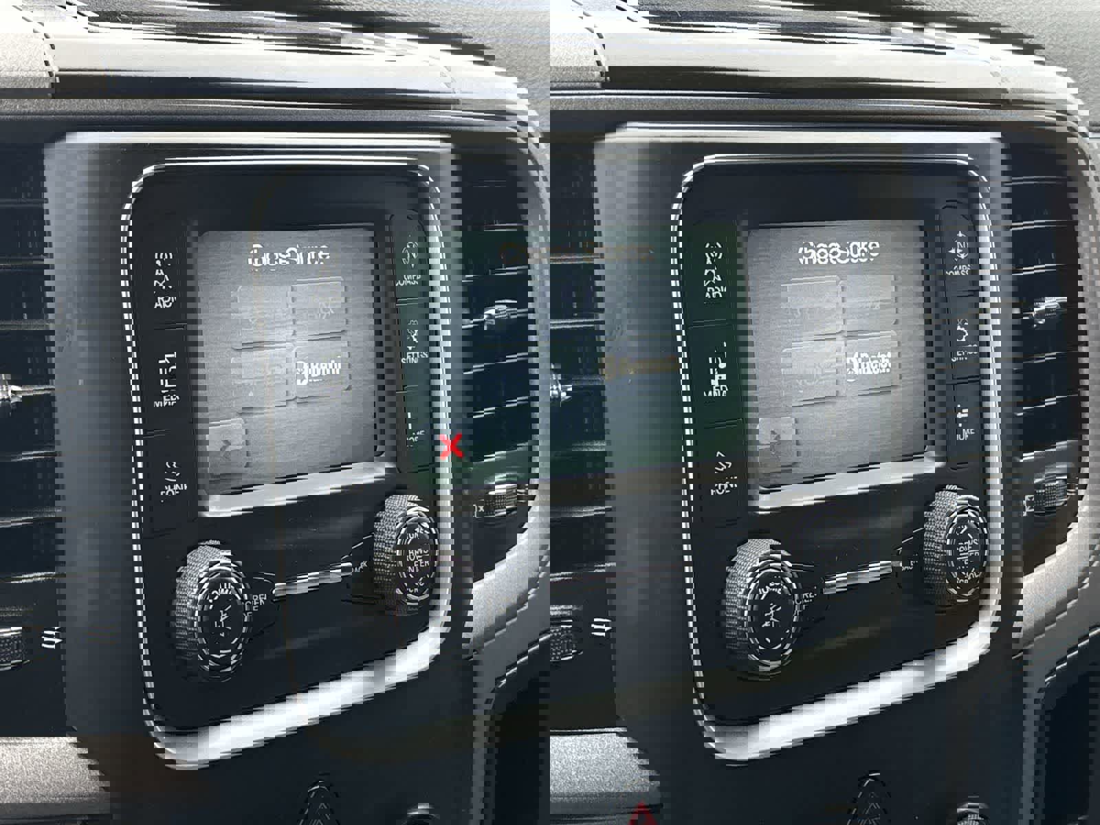 Certified 2016 RAM 2500 Tradesman w/ Chrome Appearance Group image 18