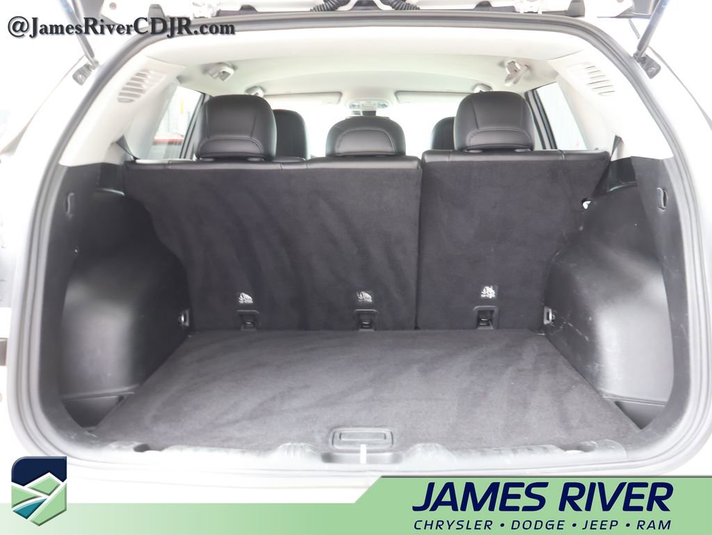 Used 2021 Jeep Compass Trailhawk AWD/4WD image 14