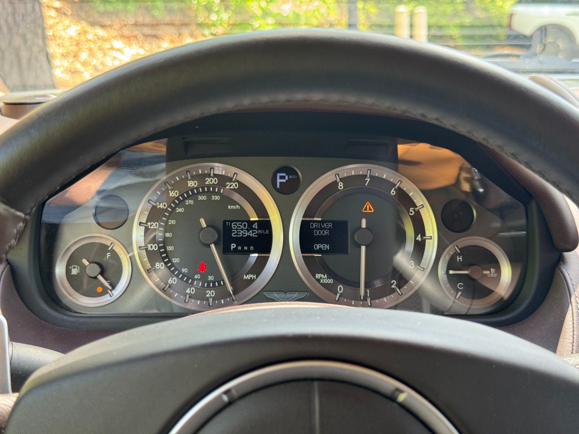 Used 2011 Aston Martin Rapide RWD image 32
