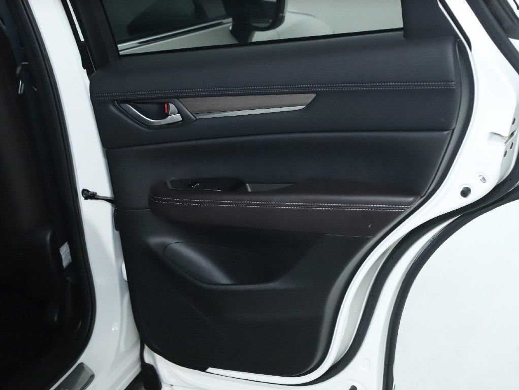 Used 2025 MAZDA CX-5 Signature image 33