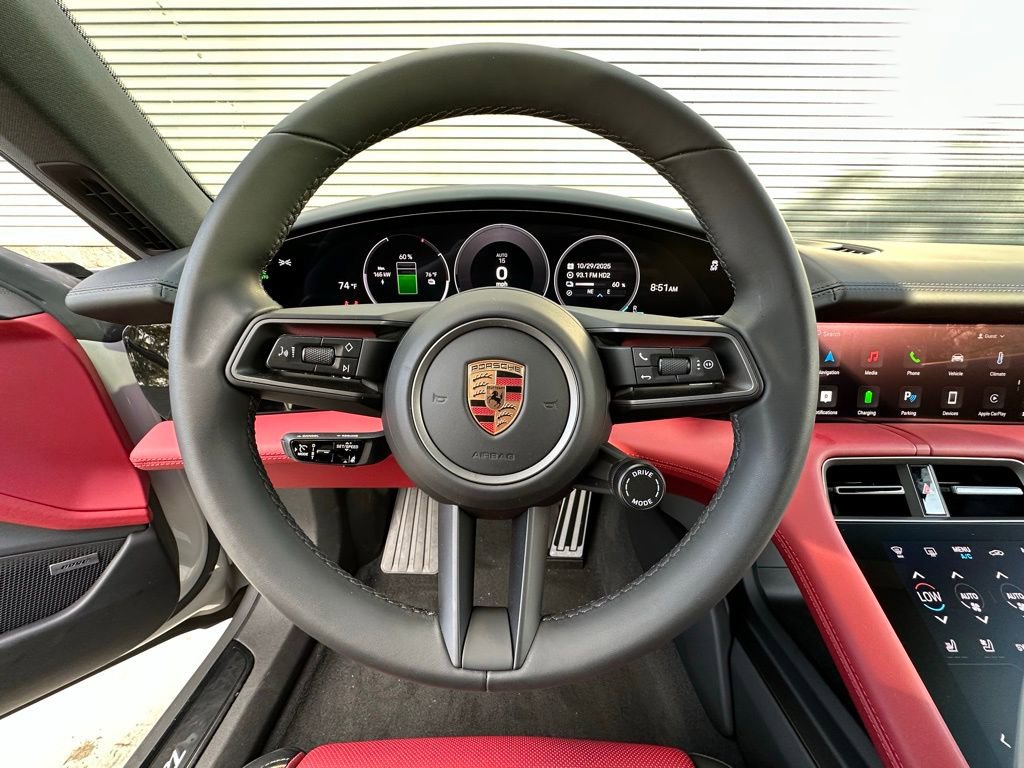 Used 2025 Porsche Taycan 4S image 15