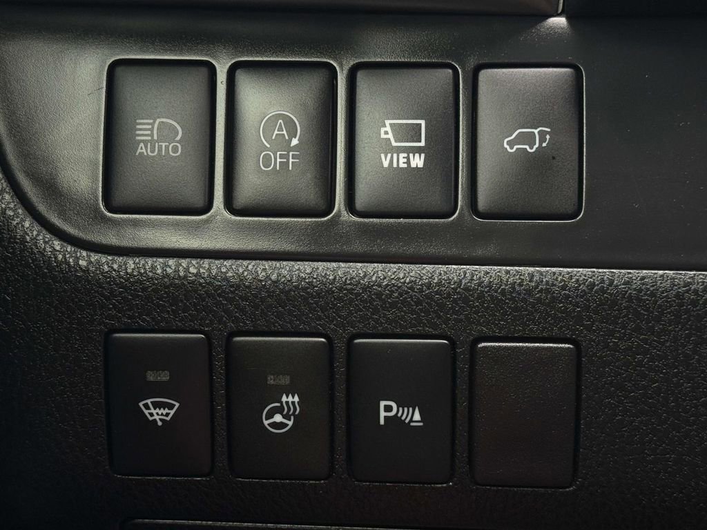 Used 2019 Toyota Highlander Limited Platinum image 20