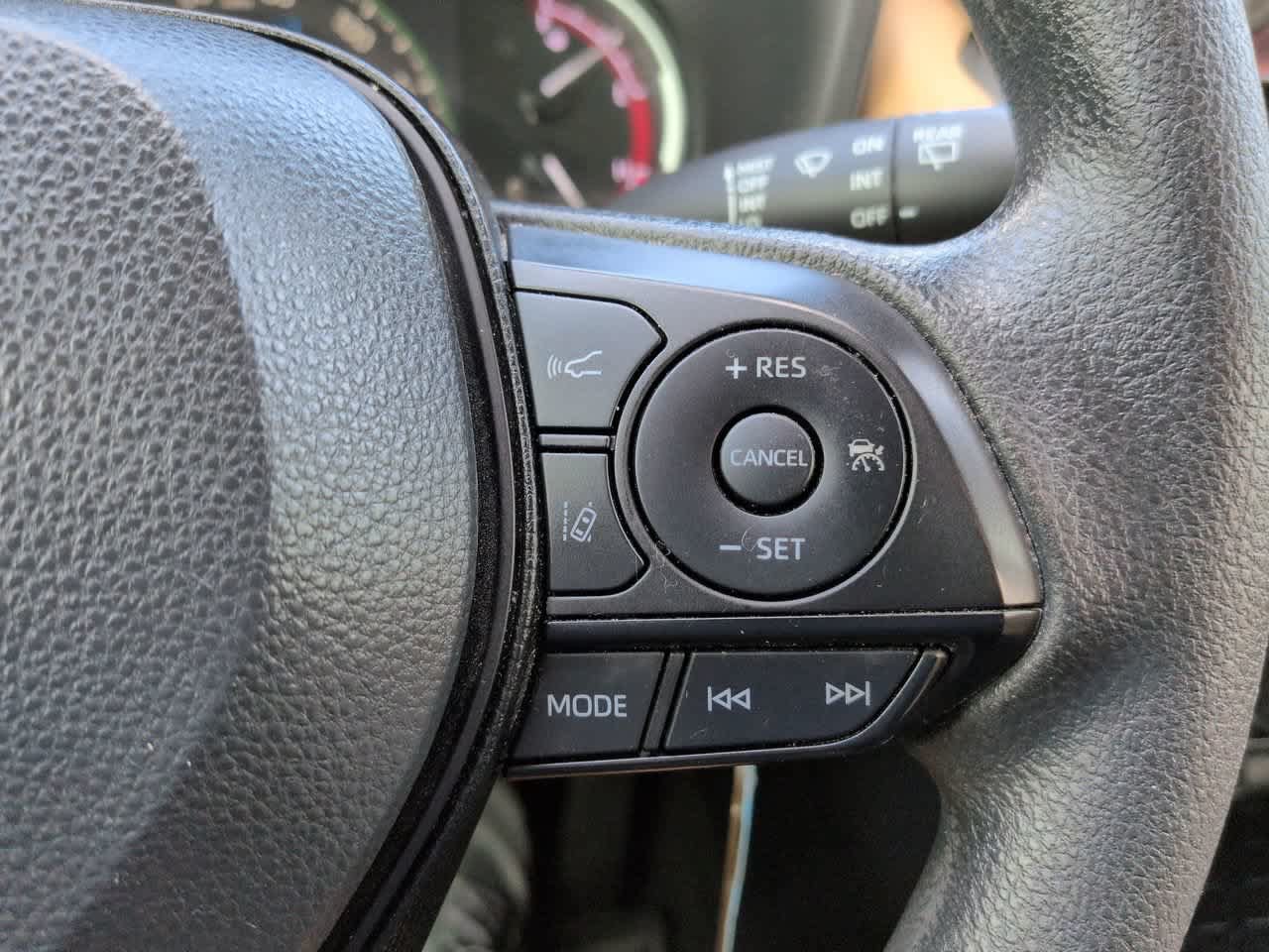 Certified 2024 Toyota RAV4 LE FWD image 23