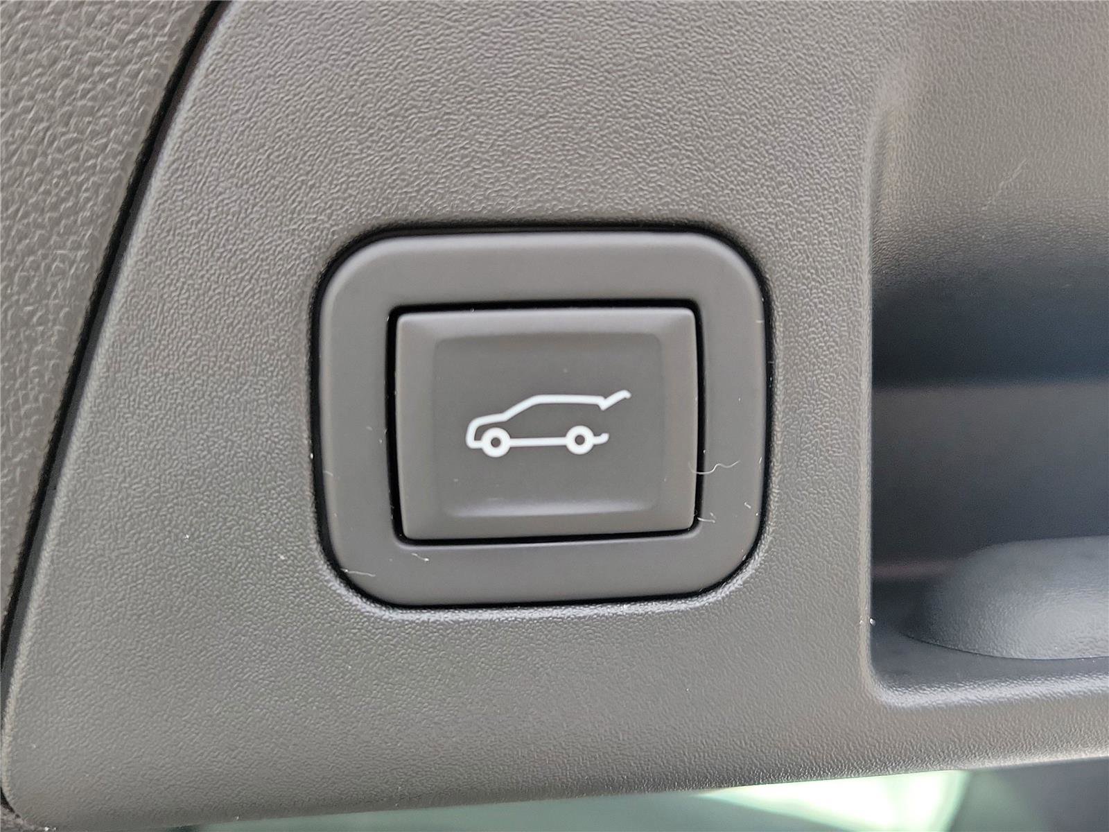 Used 2023 Buick Envision Preferred image 8