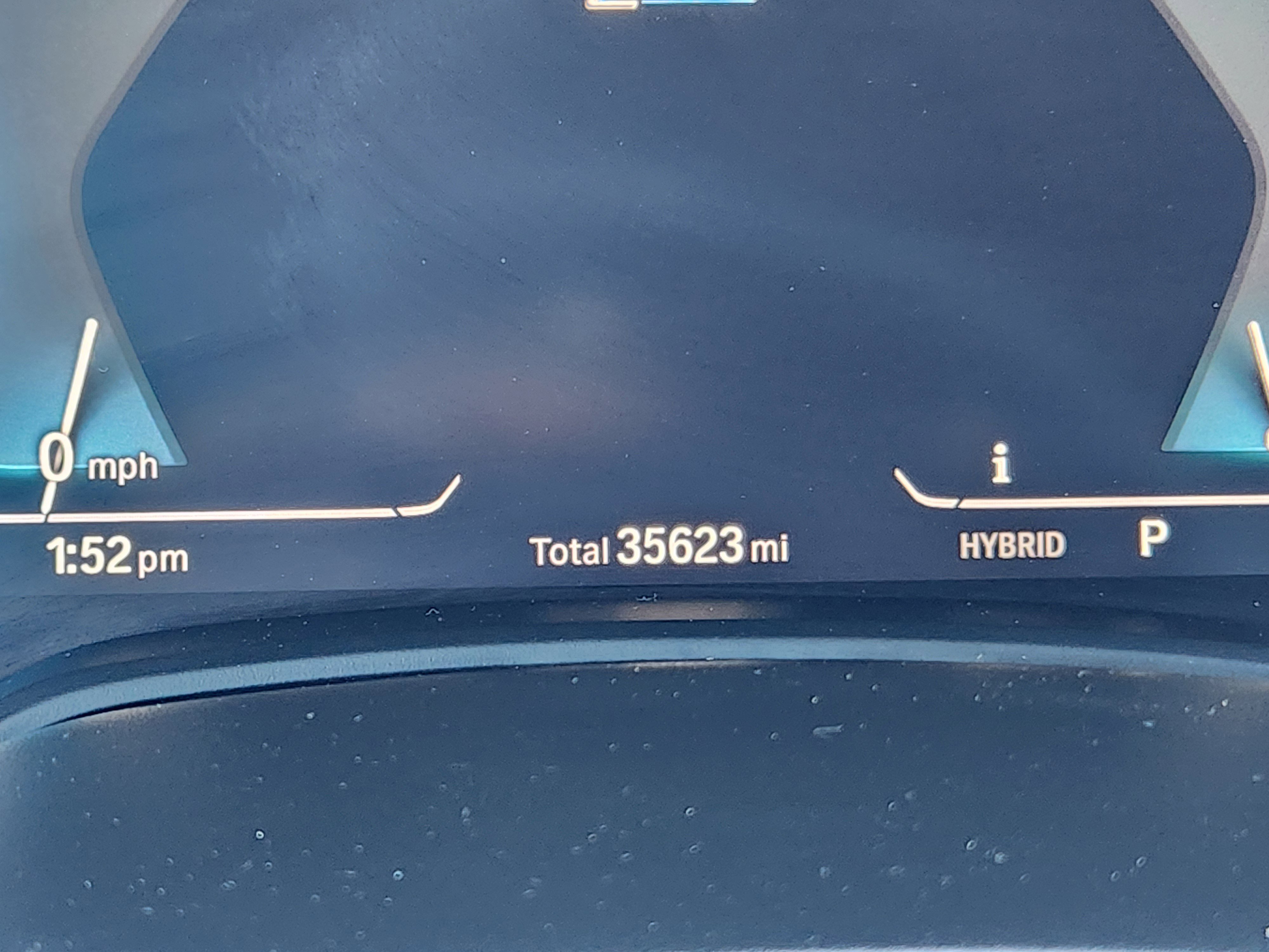 Used 2023 BMW X5 xDrive45e w/ Executive Package image 9