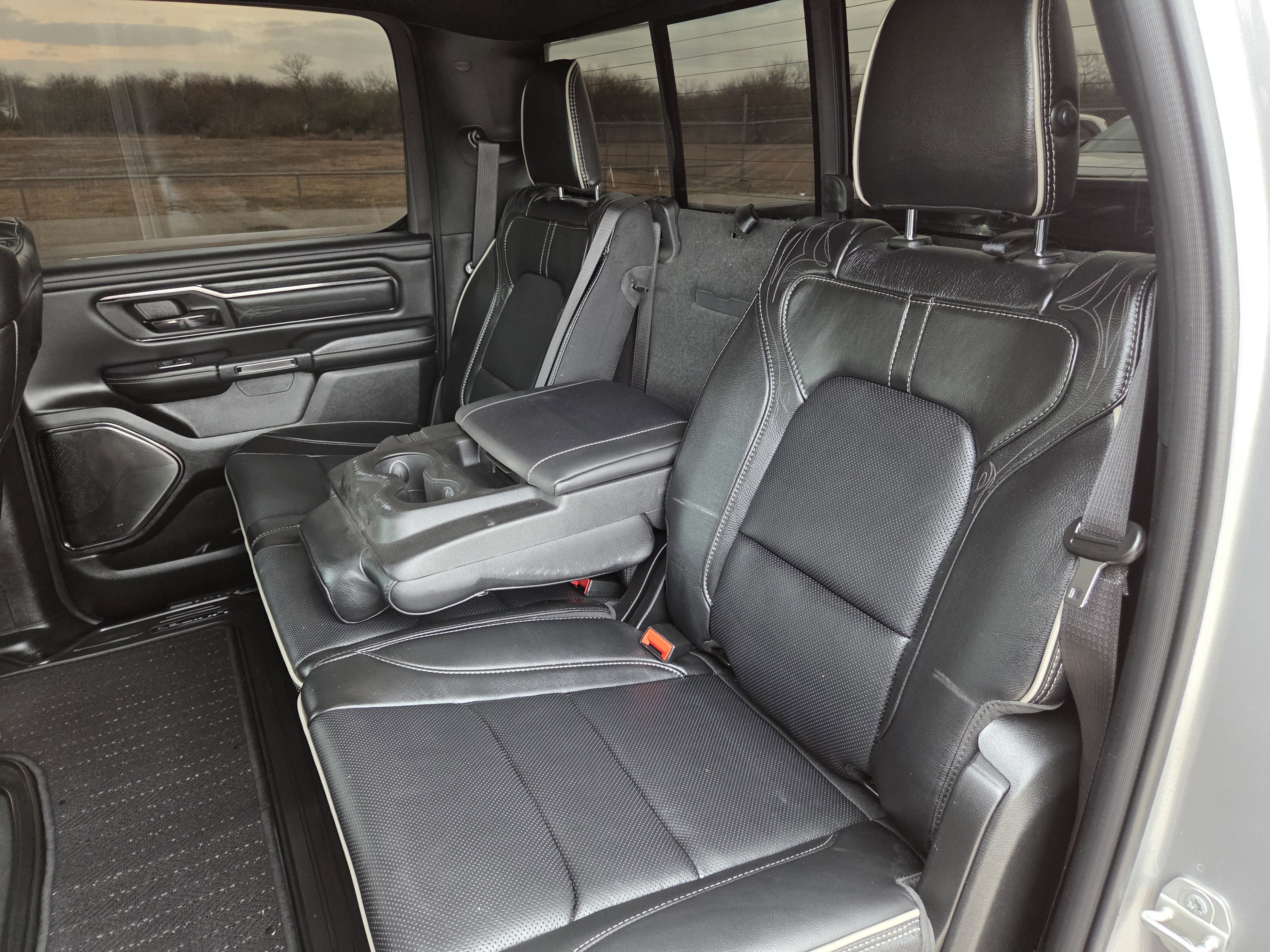 Used 2024 RAM 1500 Limited image 24