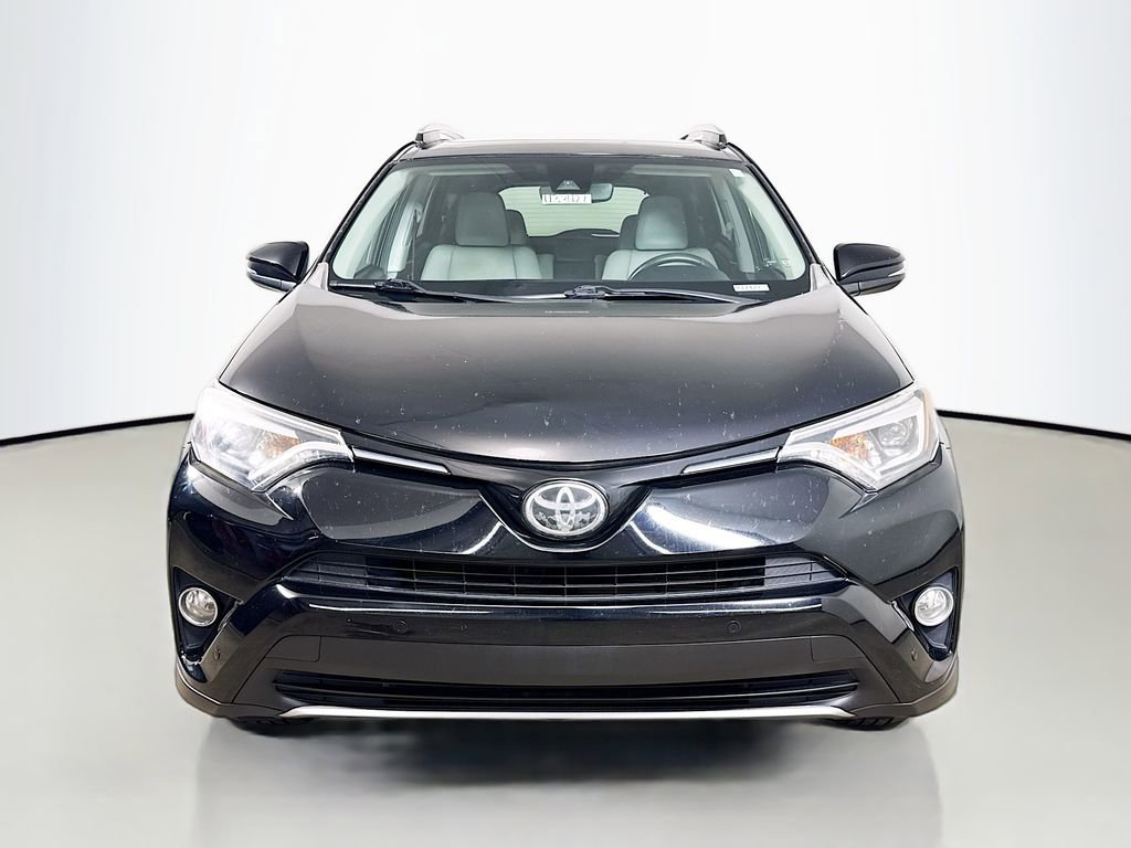 Used 2016 Toyota RAV4 Limited FWD image 2