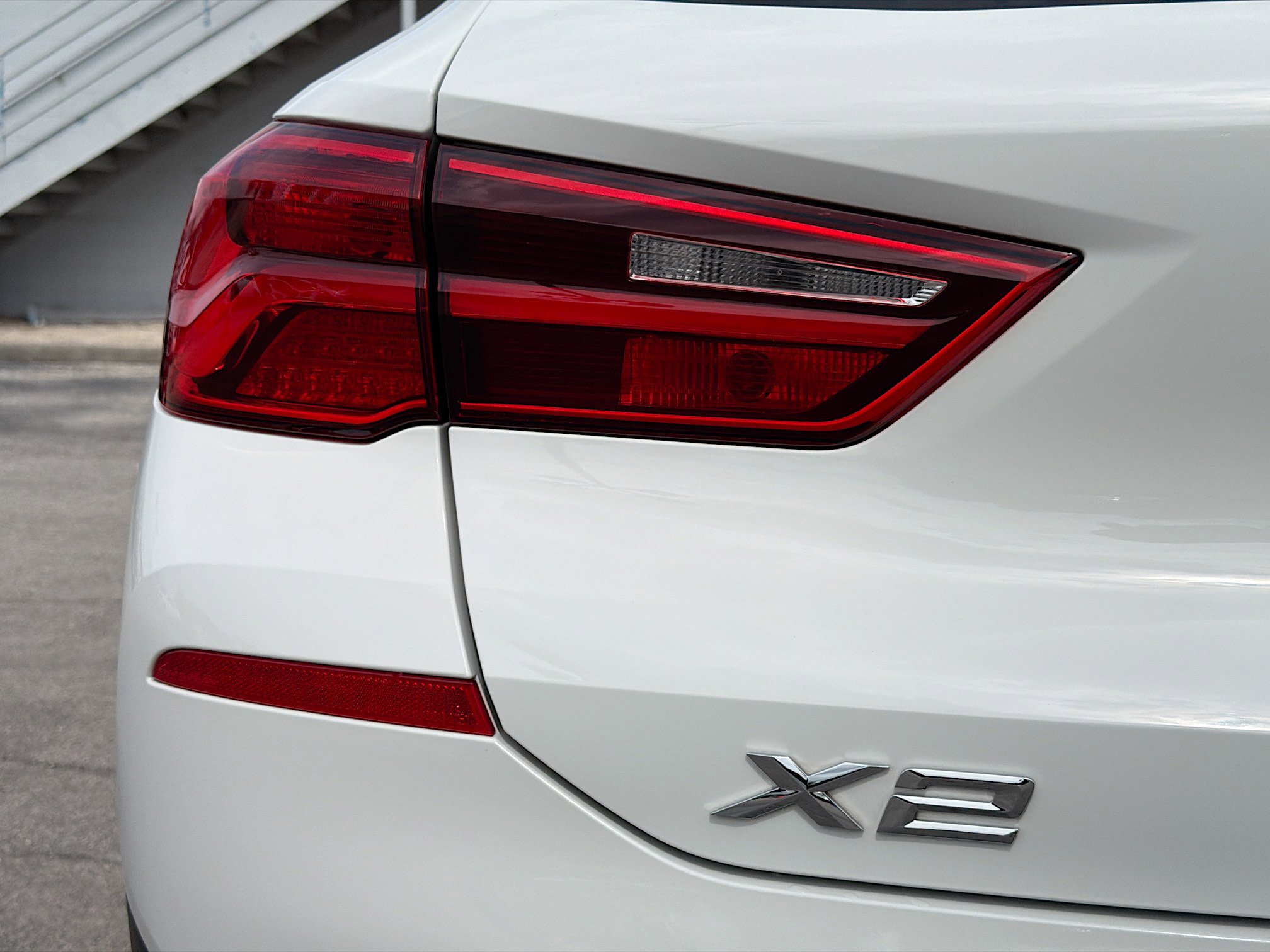Used 2019 BMW X2 sDrive28i FWD image 10