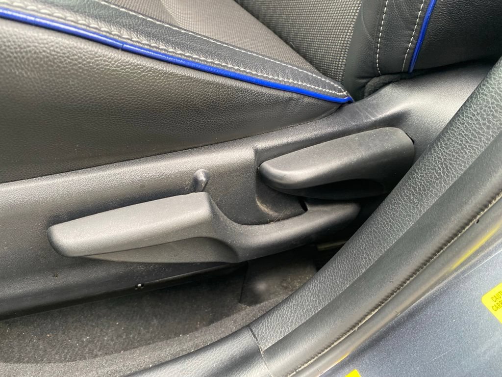 Used 2017 Toyota Corolla SE w/ Body Protection Package FWD image 15