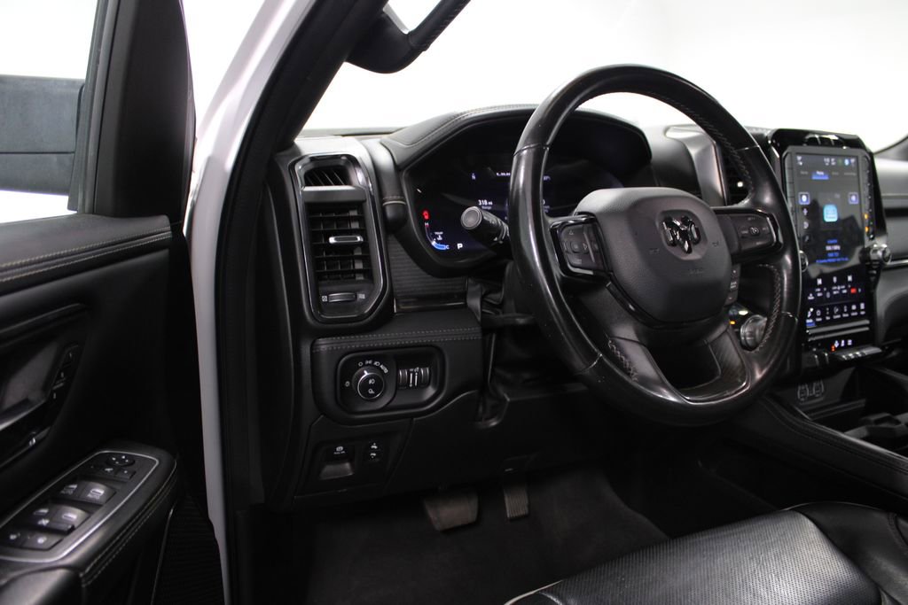 Used 2023 RAM 1500 Limited w/ Body Color Bumper Group image 24