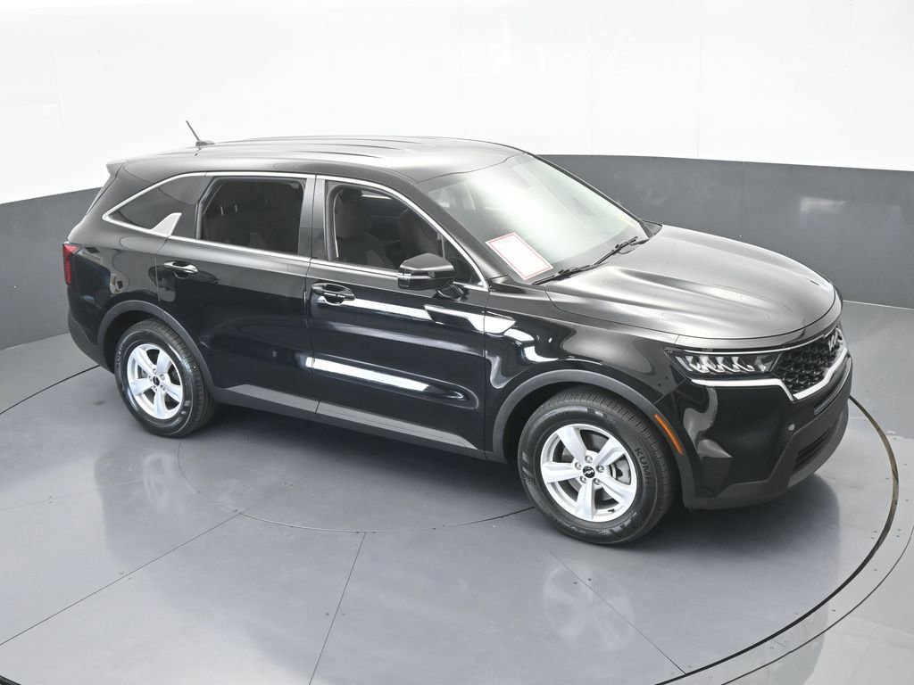 Used 2022 Kia Sorento LX image 51