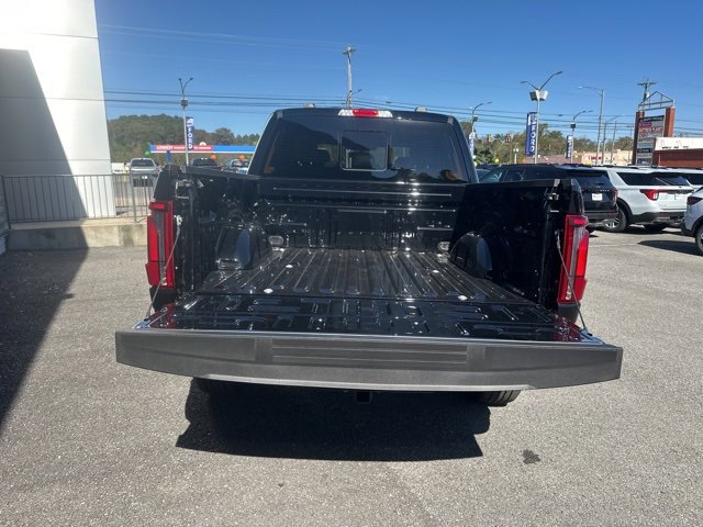 New 2025 Ford F150 Lariat w/ Equipment Group 501A Mid image 28
