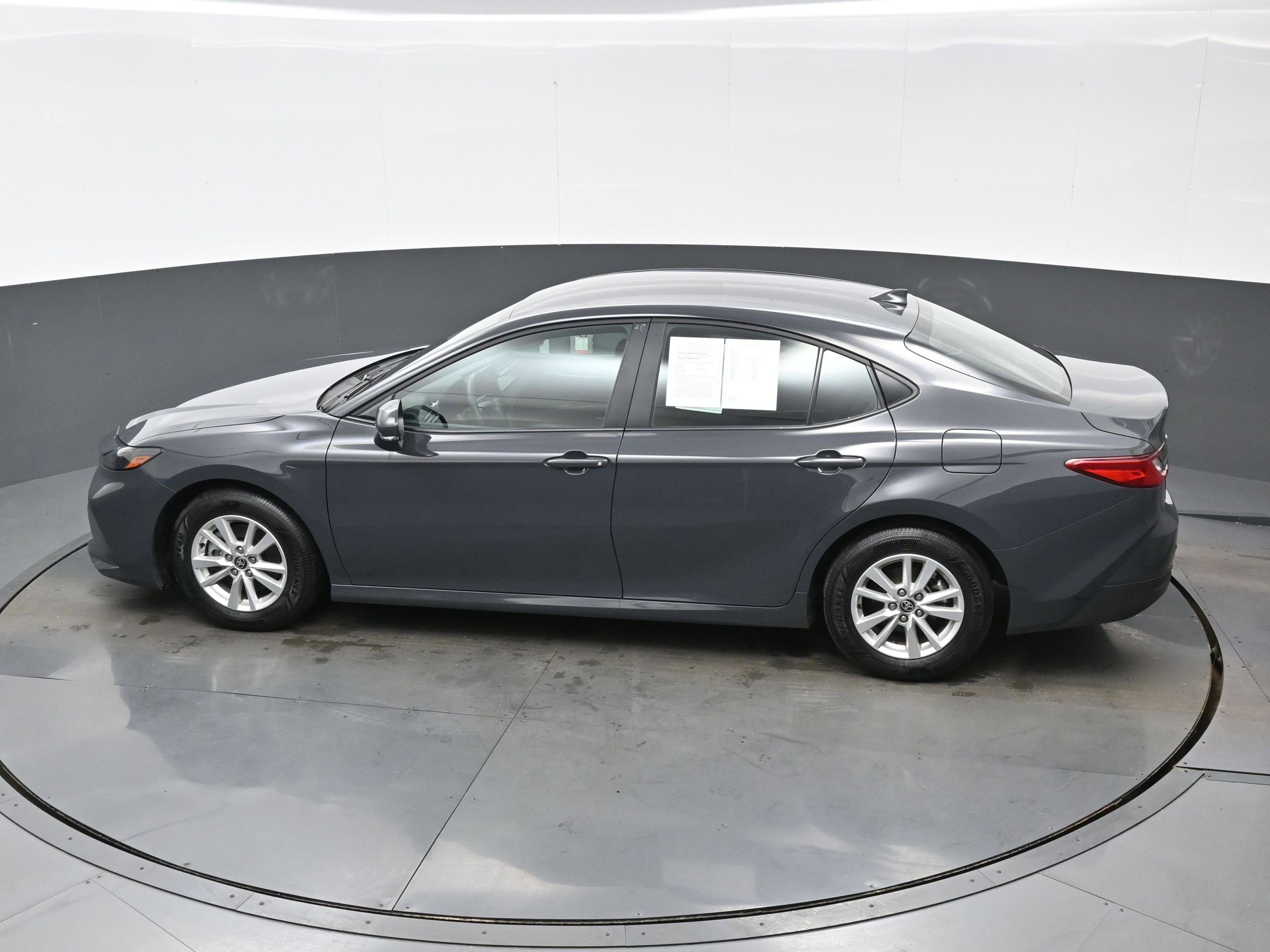 Used 2025 Toyota Camry LE image 36