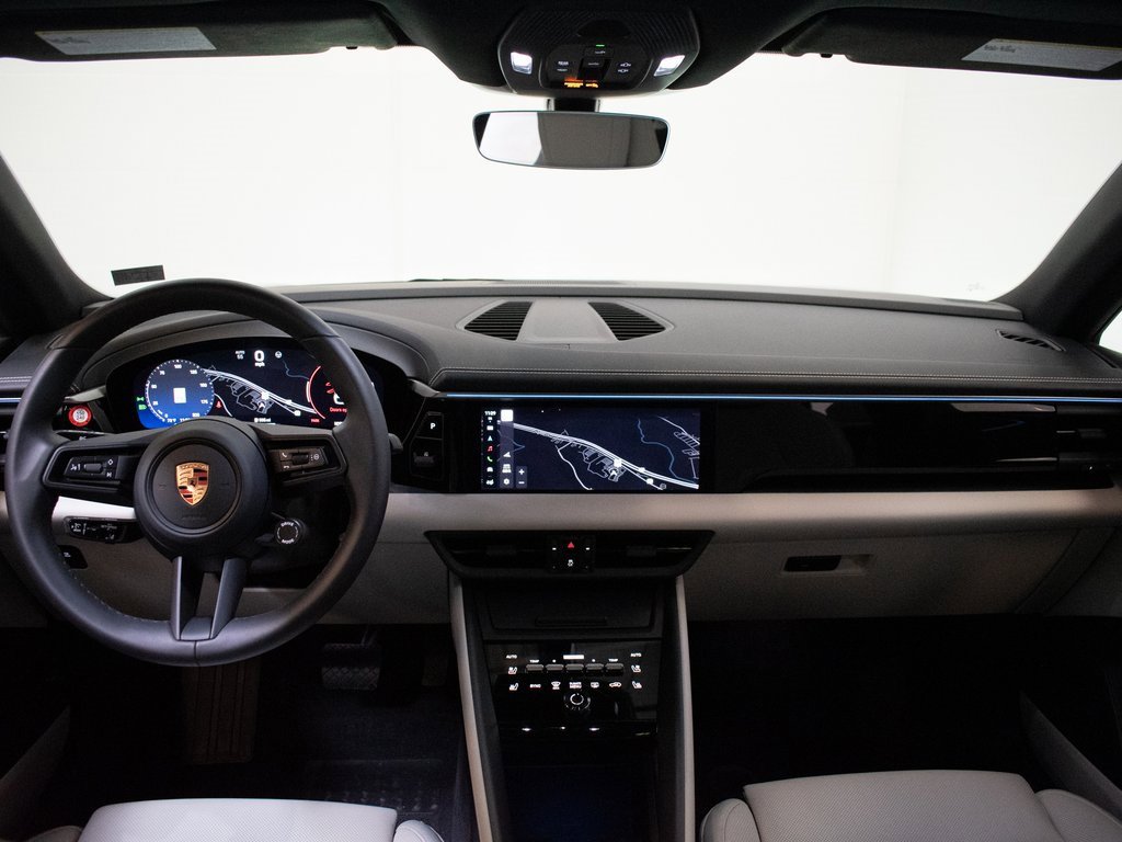 Certified 2025 Porsche Macan 4 Electric image 24