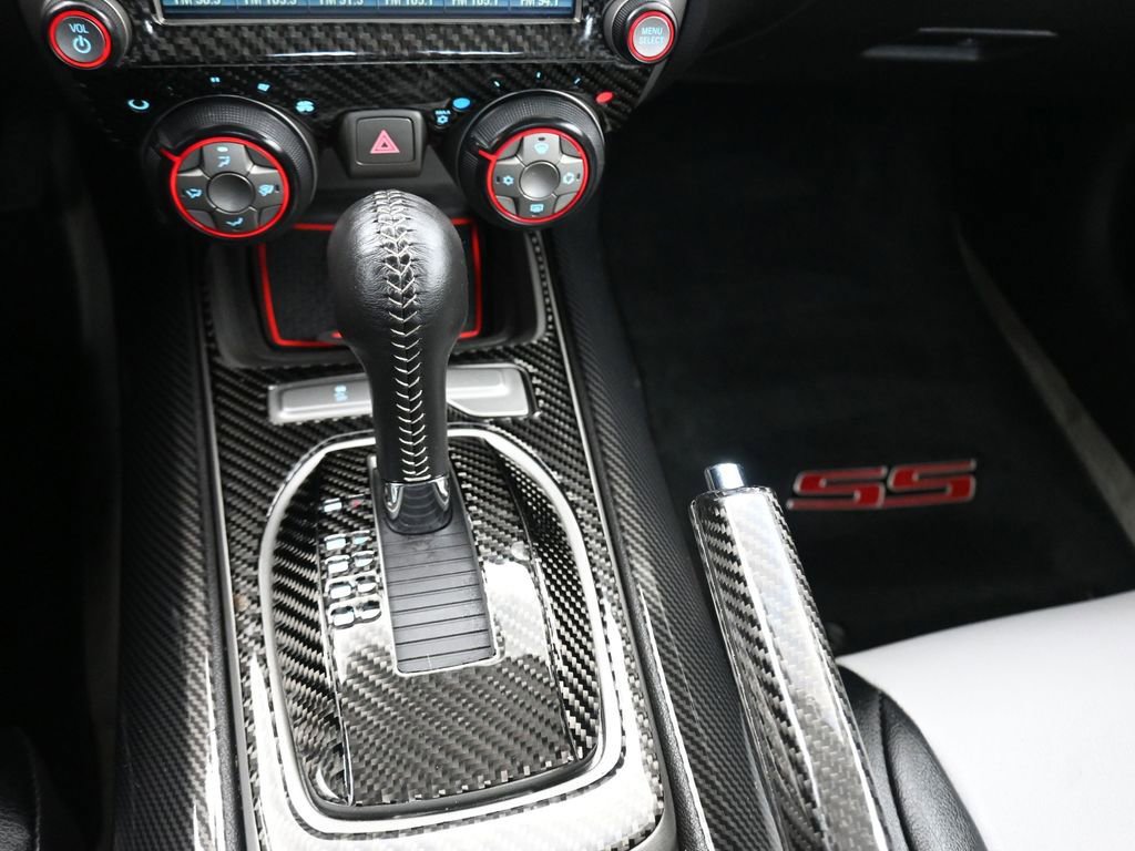 Used 2015 Chevrolet Camaro SS w/ Rear Vision Package image 16