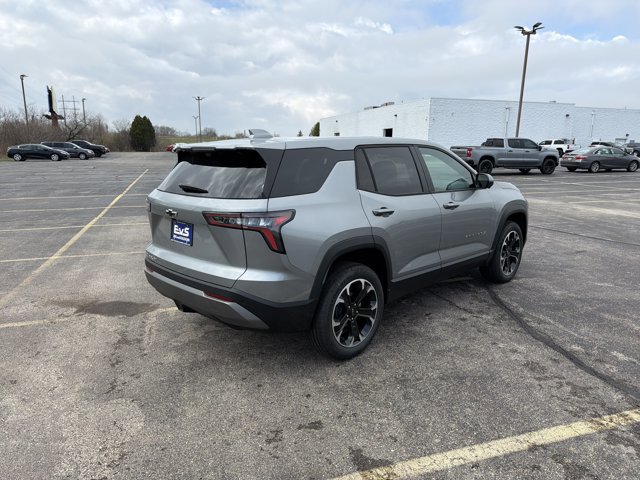 New 2026 Chevrolet Equinox LT image 5