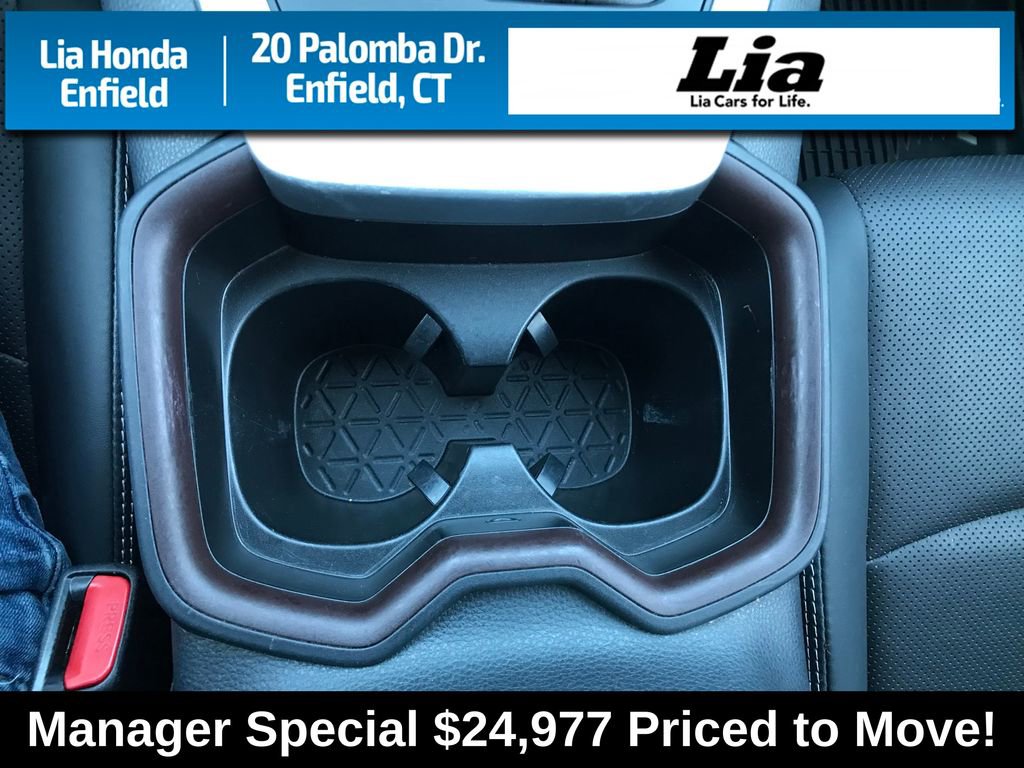 Used 2019 Toyota RAV4 Limited image 23