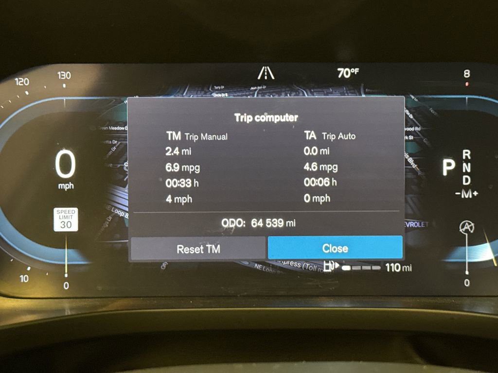 Used 2022 Volvo XC60 B5 R-Design w/ Protection Package Premier image 32