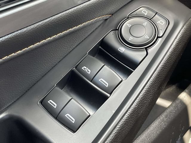 Used 2021 Chevrolet Traverse LT w/ LPO, Floor Liner Package AWD/4WD image 32