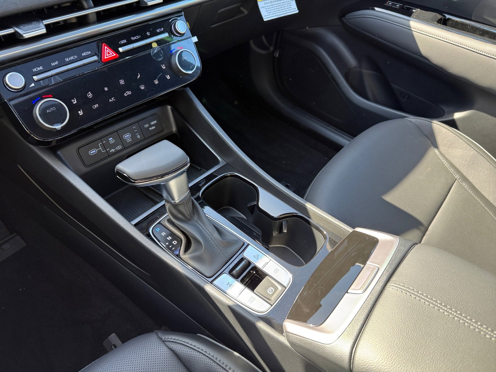 New 2026 Hyundai Santa Cruz Limited image 13