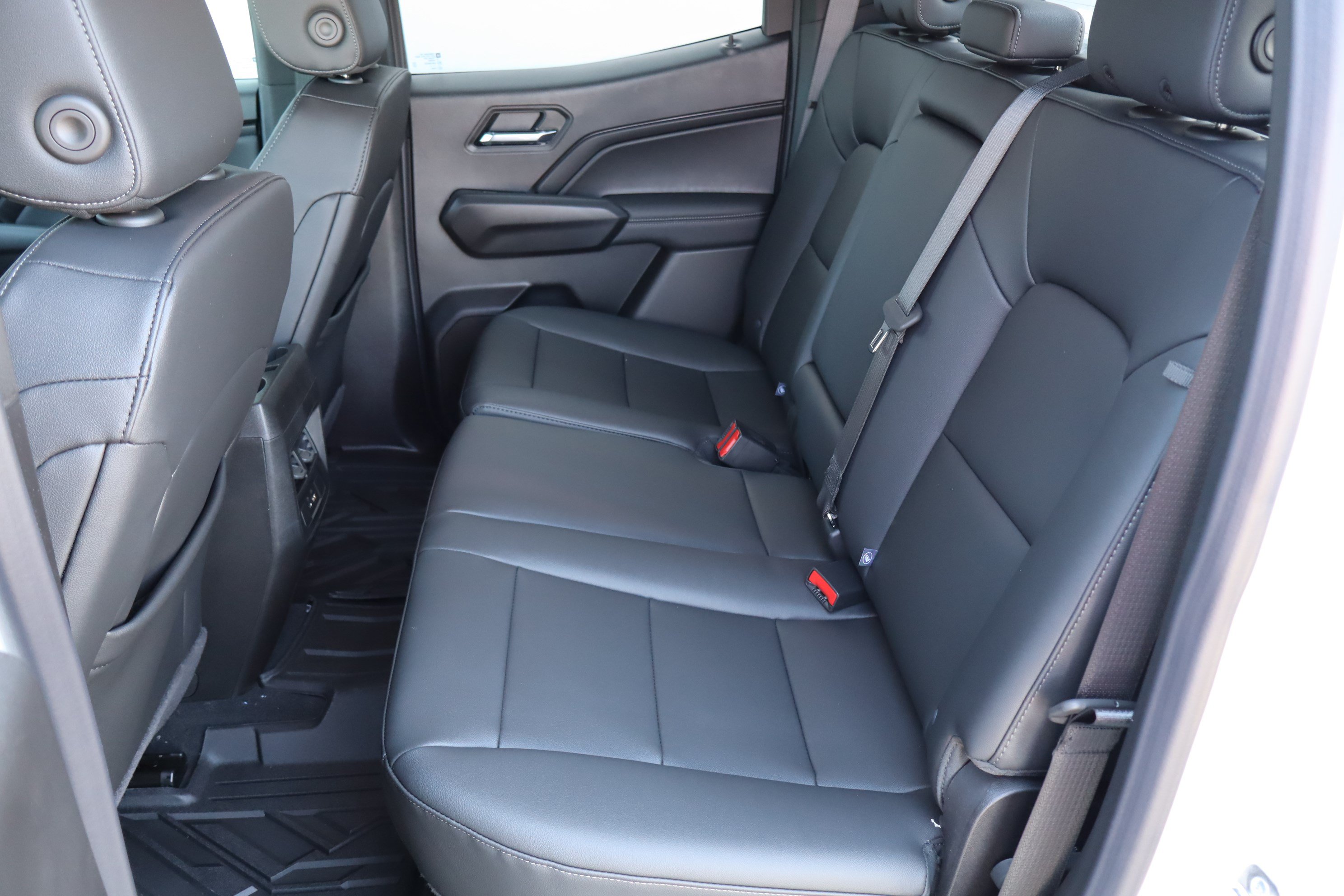 New 2026 Chevrolet Colorado LT w/ LT Convenience Package RWD image 20