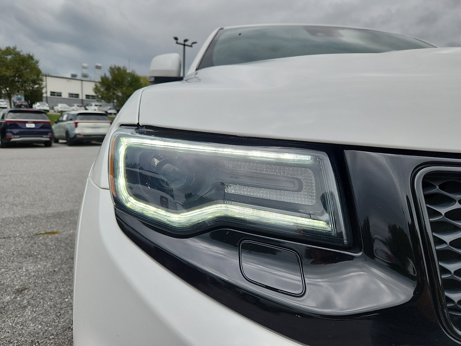 Used 2019 Jeep Grand Cherokee SRT AWD/4WD image 9