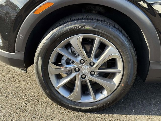 Certified 2022 Buick Encore GX Essence w/ Advanced Technology Package image 7