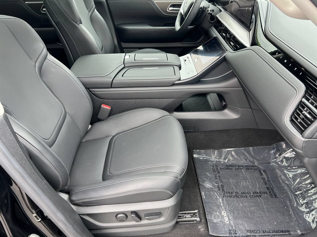 Certified 2025 INFINITI QX80 Pure AWD/4WD image 16
