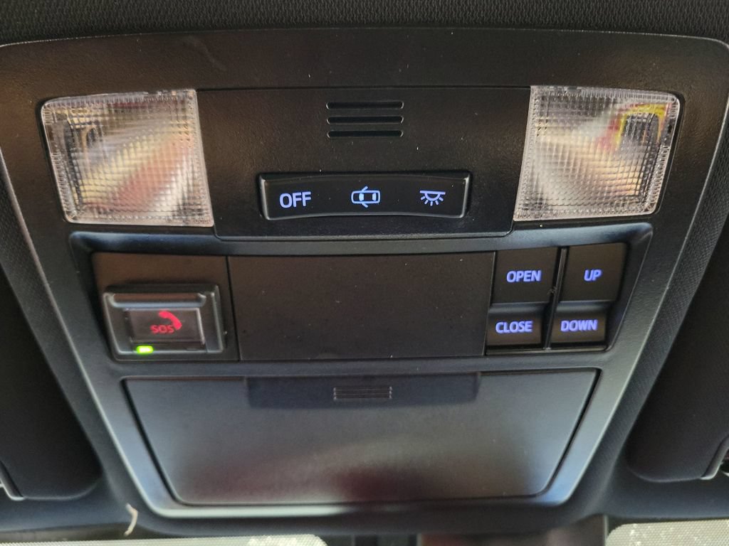Used 2020 Toyota Tacoma TRD Sport AWD/4WD image 21