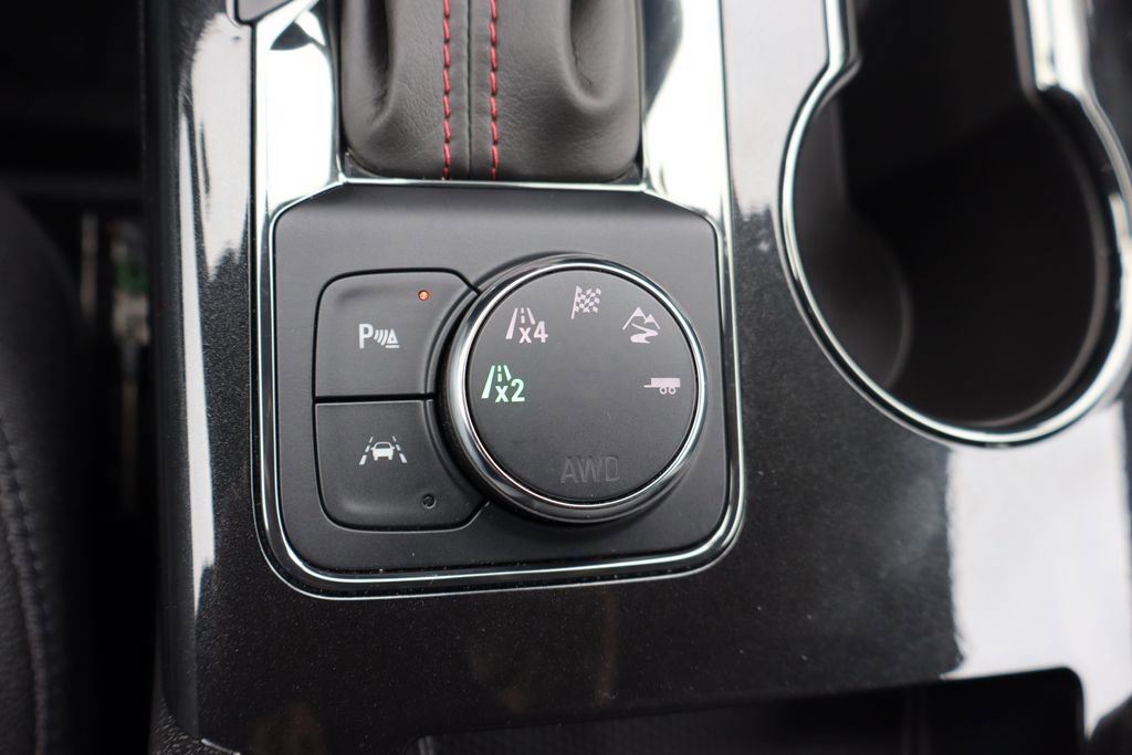 Used 2023 Chevrolet Blazer RS image 9