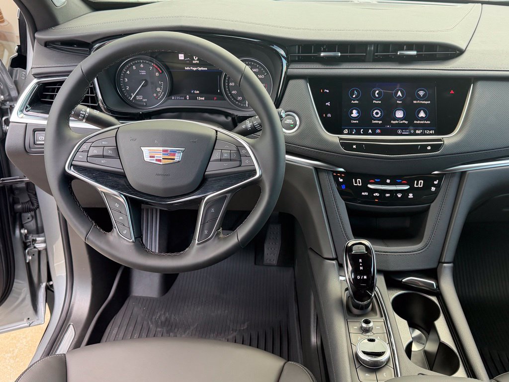 New 2026 Cadillac XT5 Premium Luxury w/ Driver Assist Package FWD image 23